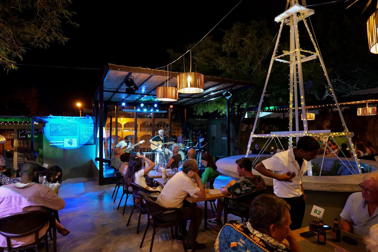 Friday Night Fever (Live Music Night)